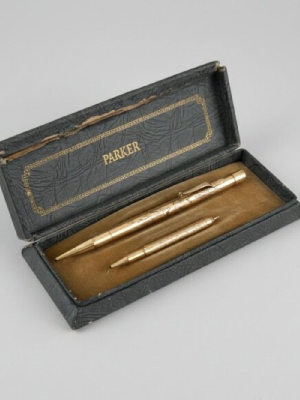 Vintage Parker 51 Pen & Pencil Set Gold Filled WWII Era w Box Rare